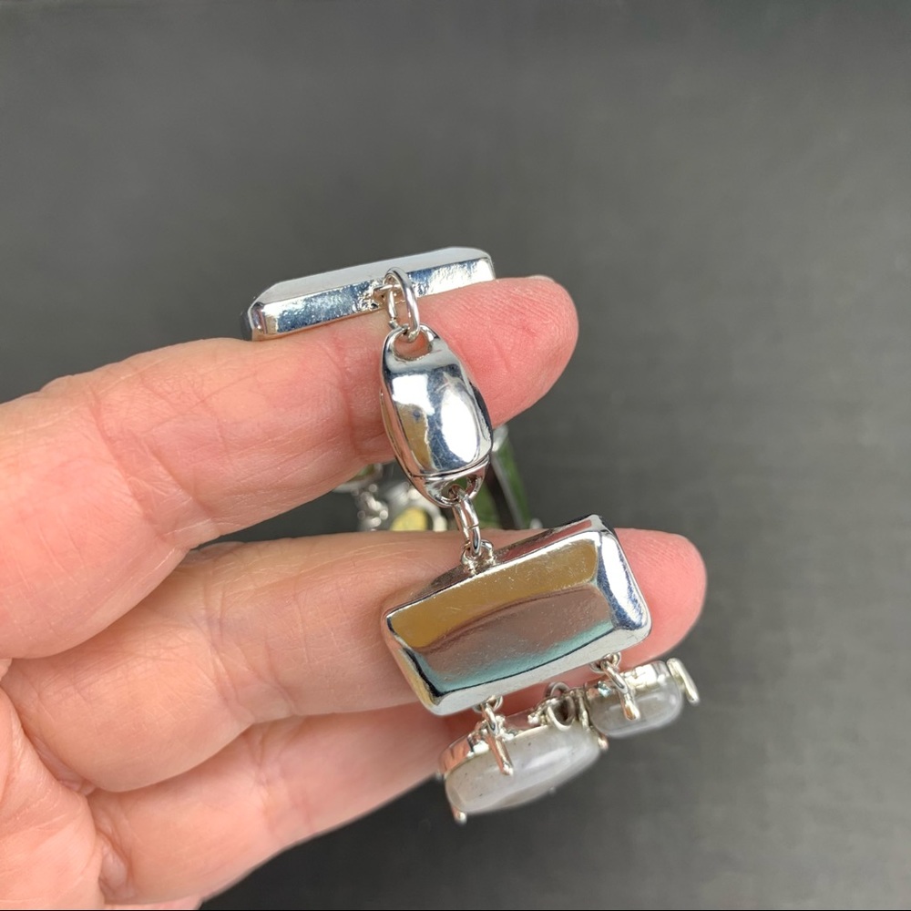 Chico’s Labradorite & Faux Shell Bracelet - Picture 7 of 7
